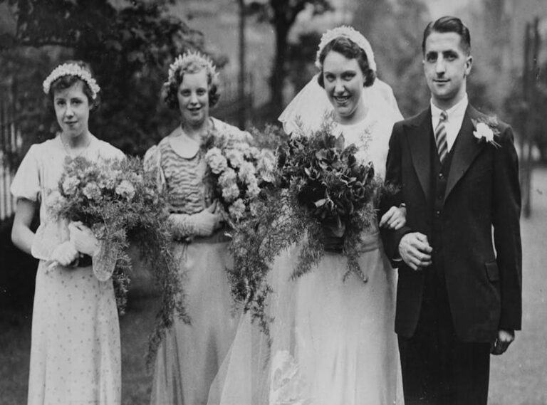 how many times has anton du beke been married